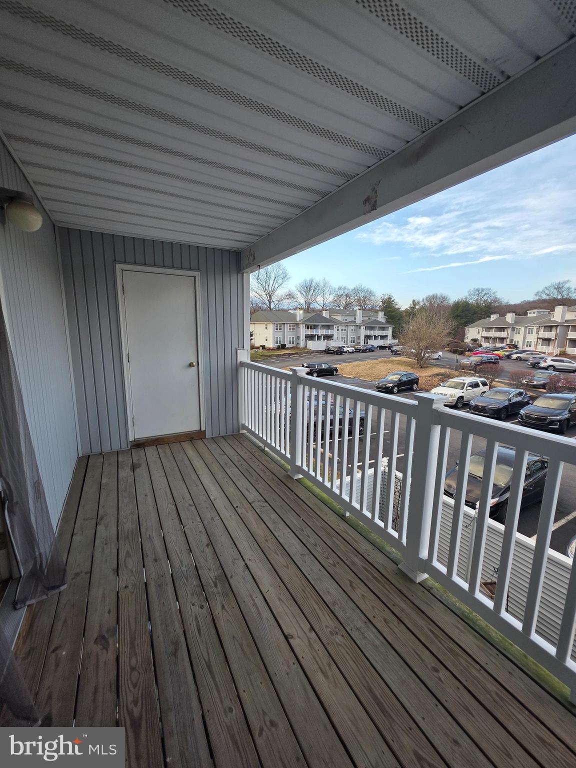 2809 WATERS EDGE DRIVE 260