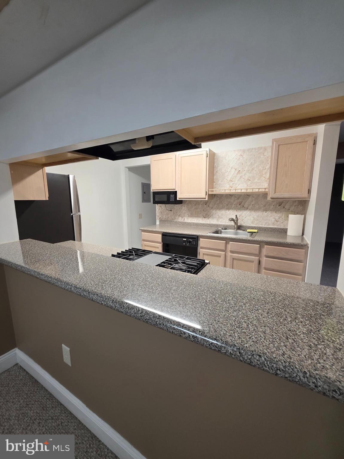 2809 WATERS EDGE DRIVE 260