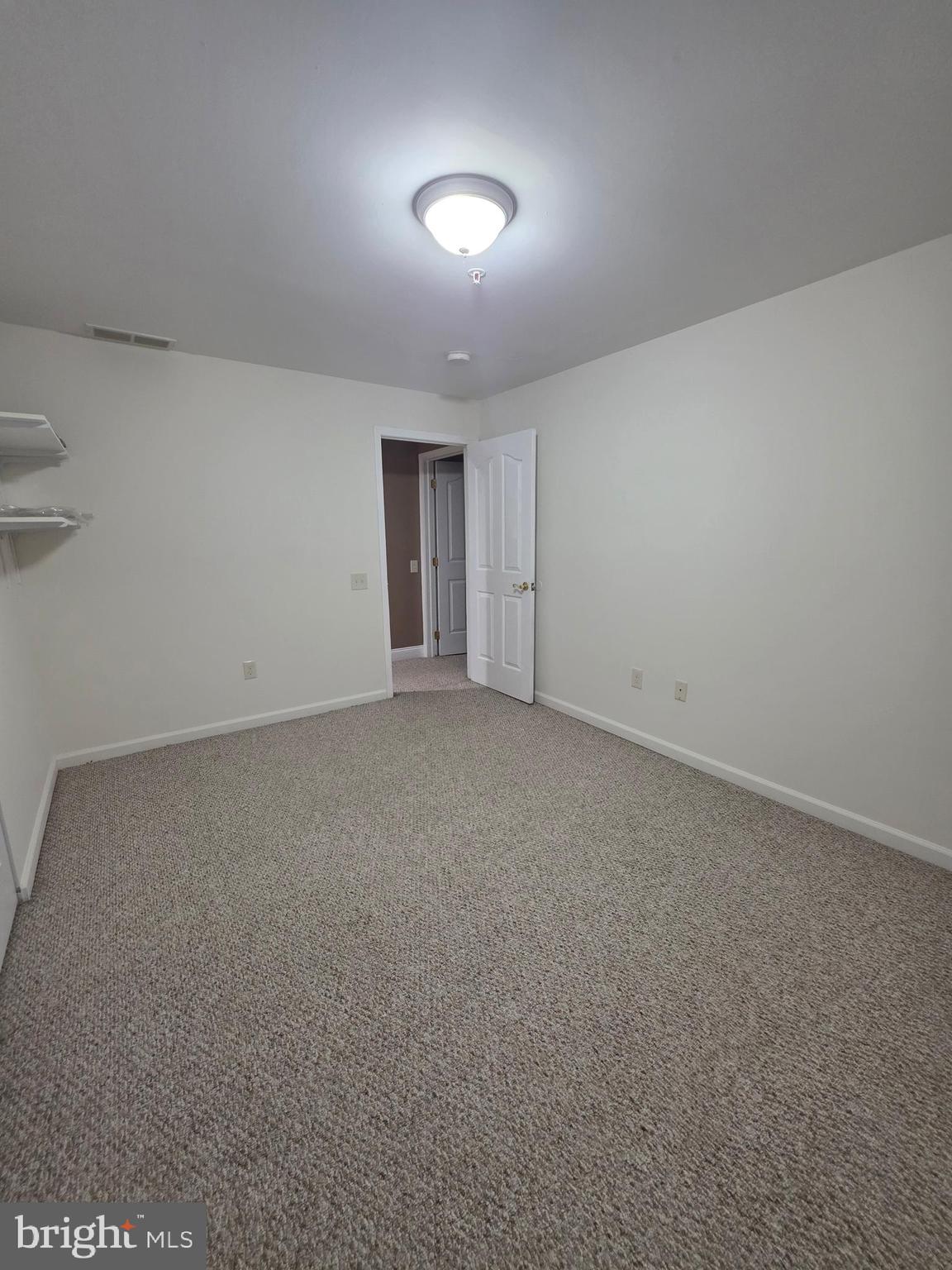 2809 WATERS EDGE DRIVE 260