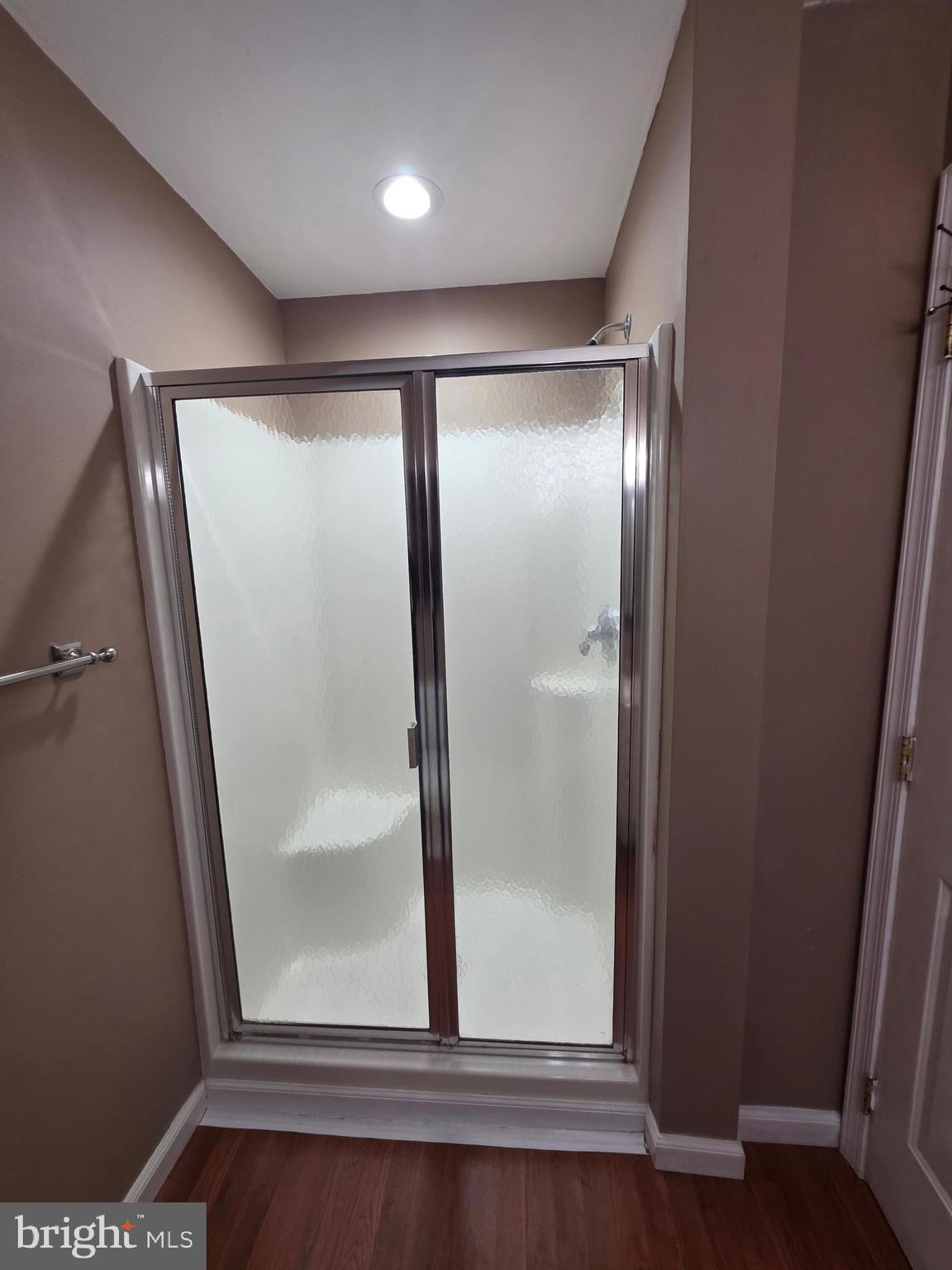 2809 WATERS EDGE DRIVE 260