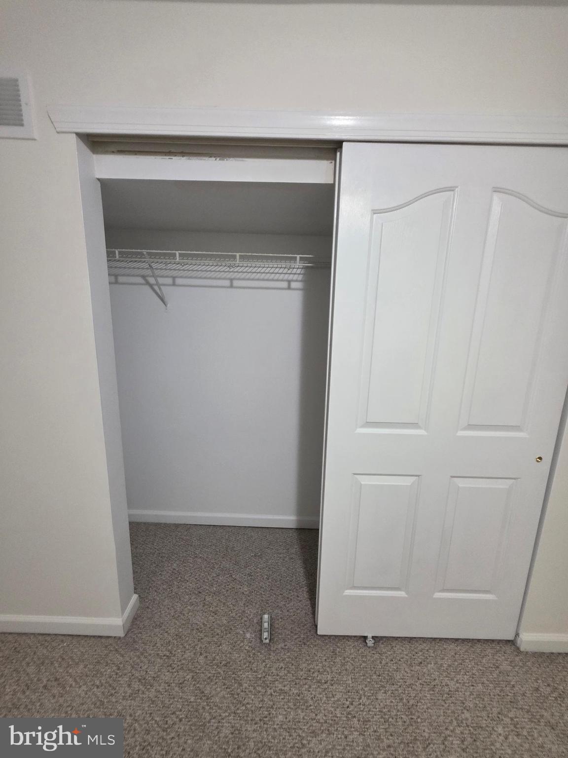 2809 WATERS EDGE DRIVE 260