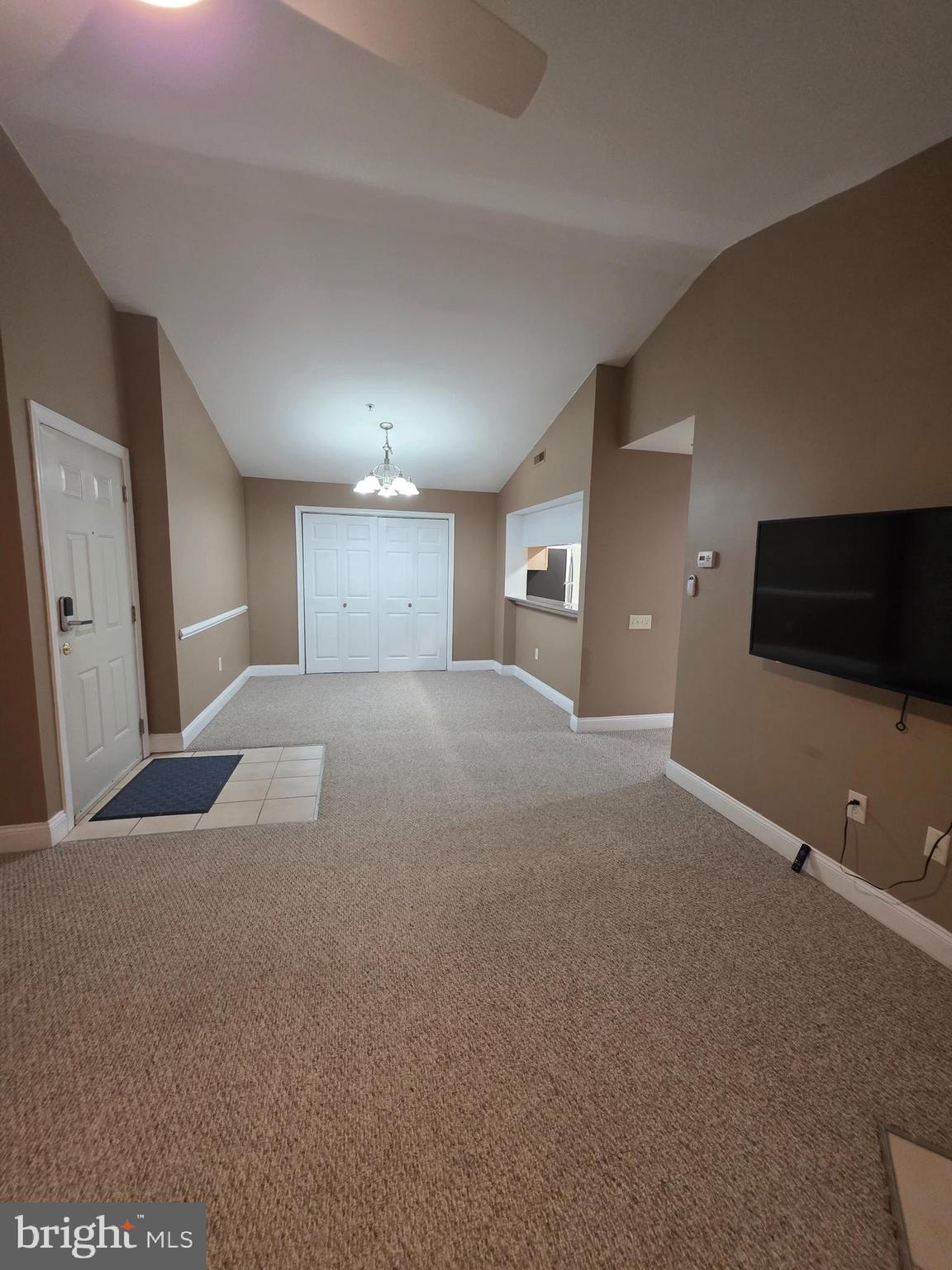 2809 WATERS EDGE DRIVE 260