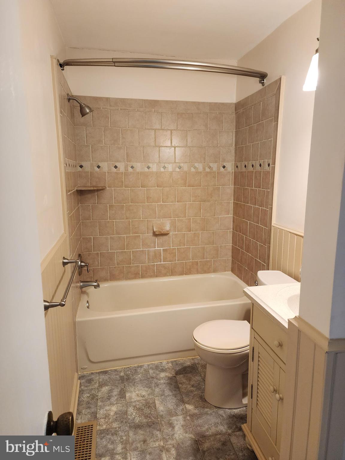 3377 CHAMPIONS DRIVE