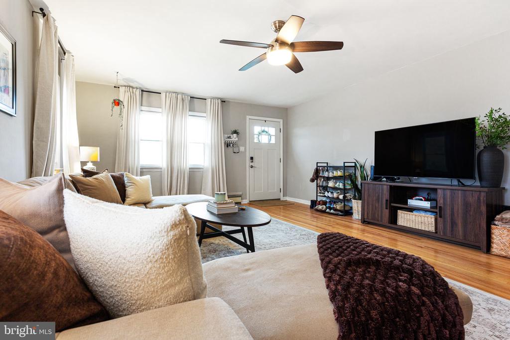 1102 CLAYTON ROAD