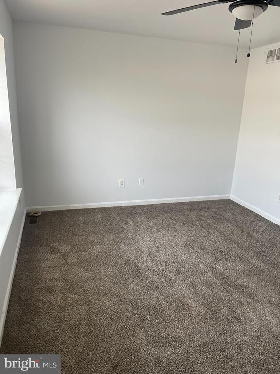 288 VINCENT CIRCLE