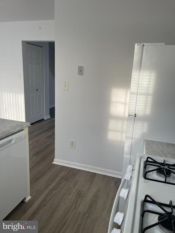 288 VINCENT CIRCLE