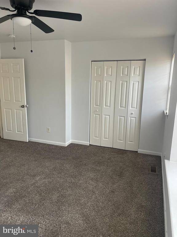 288 VINCENT CIRCLE