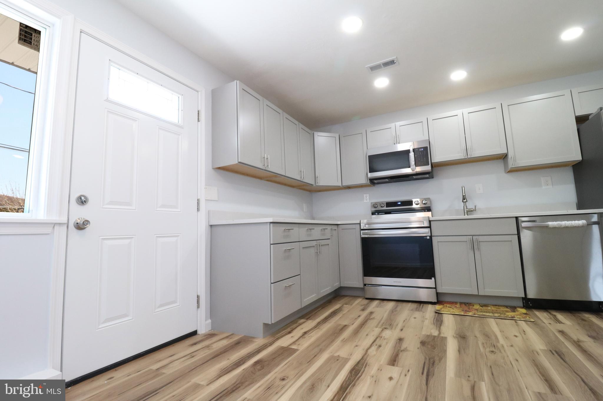 67 MERCER DRIVE