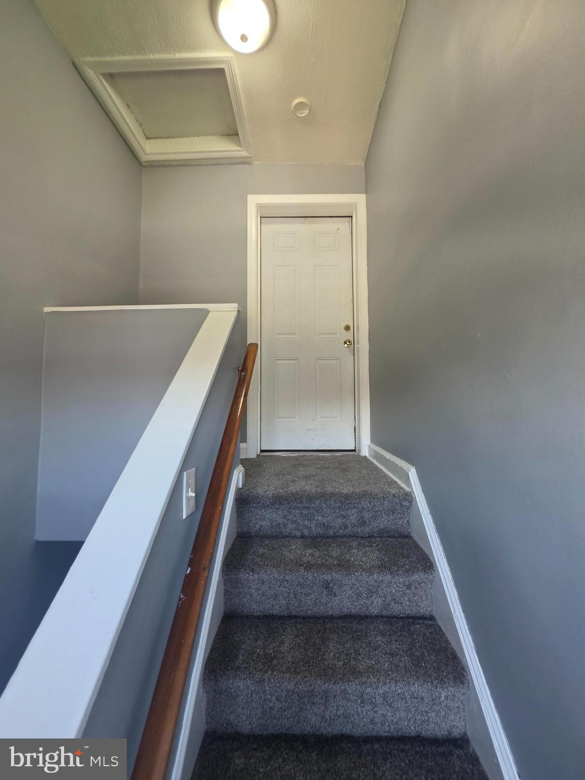 403 GREENHILL AVENUE UNIT 2