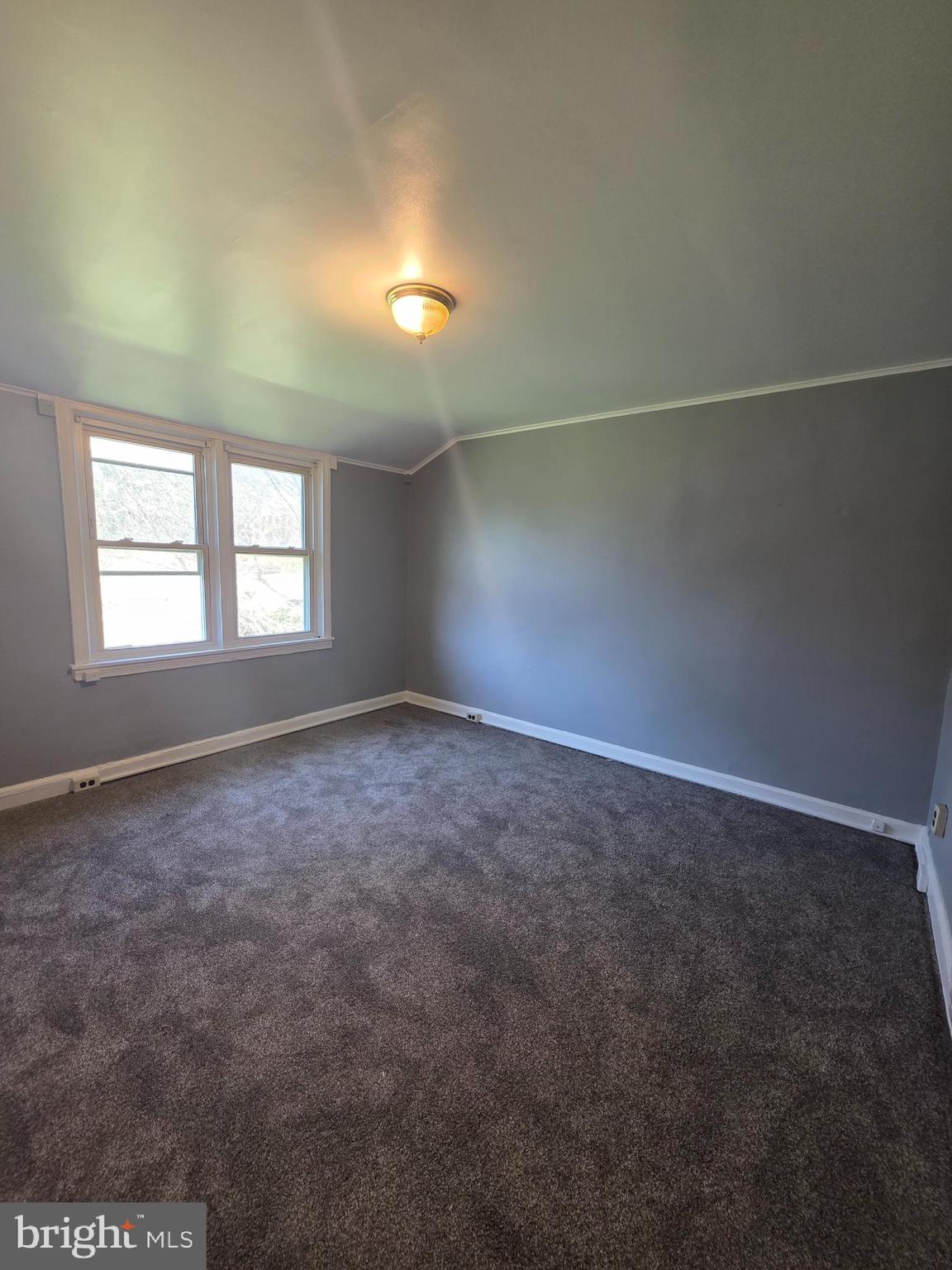 403 GREENHILL AVENUE UNIT 2