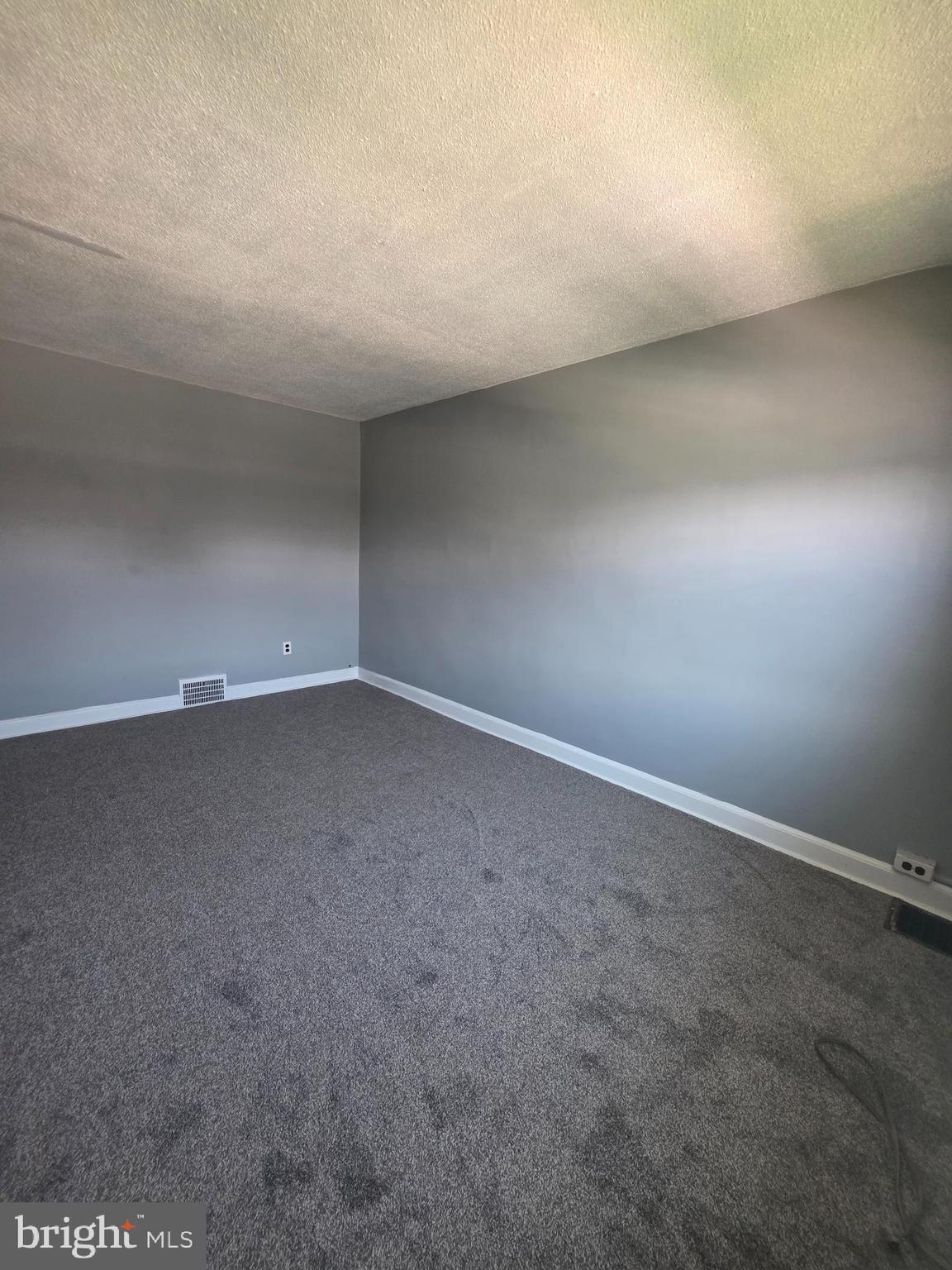 403 GREENHILL AVENUE UNIT 2