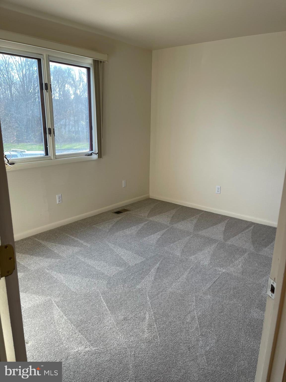 105 FOXFIRE DRIVE