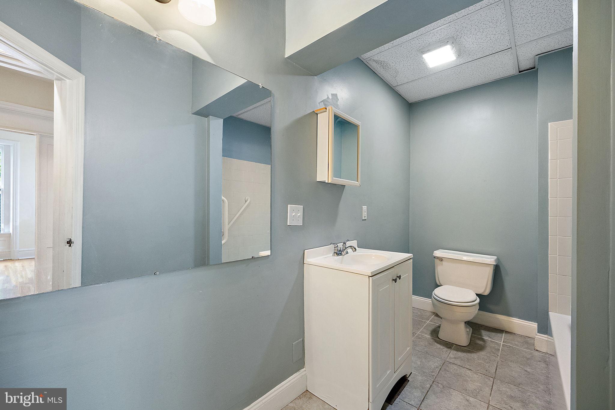 1401 DELAWARE AVENUE 1F