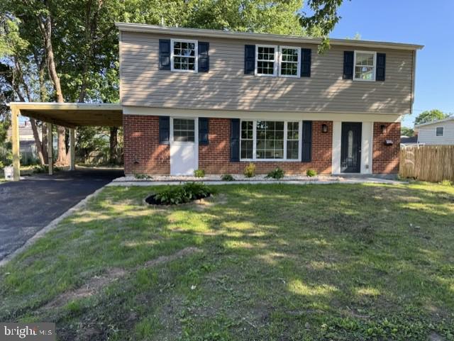 403 ROSEWOOD DRIVE