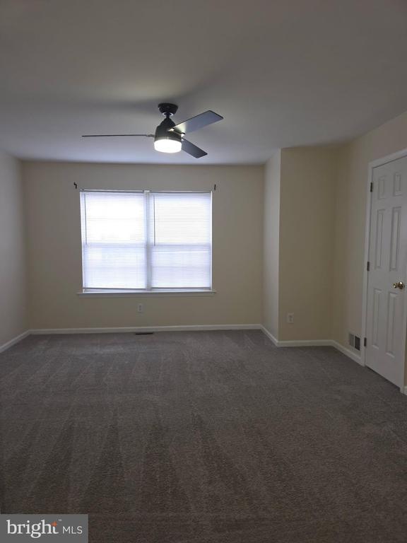 24 WOODCREST COURT