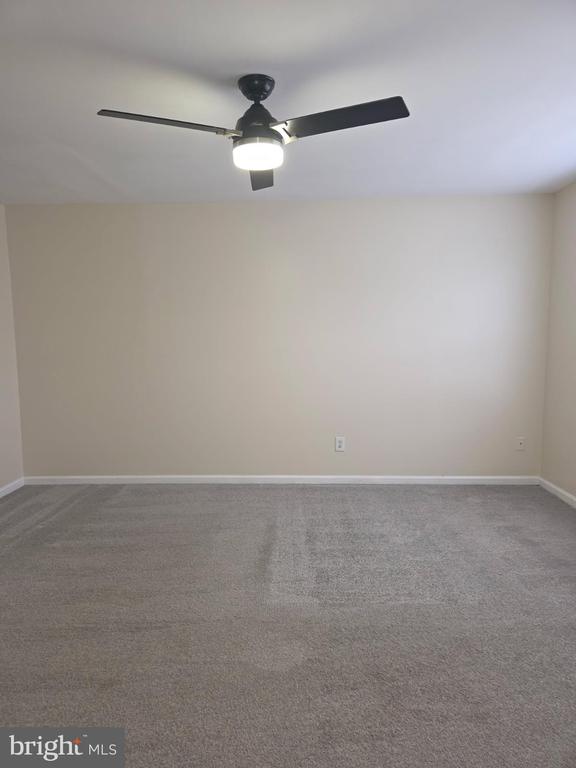 24 WOODCREST COURT