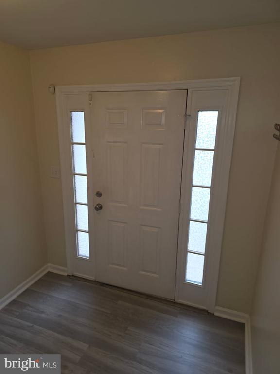 24 WOODCREST COURT