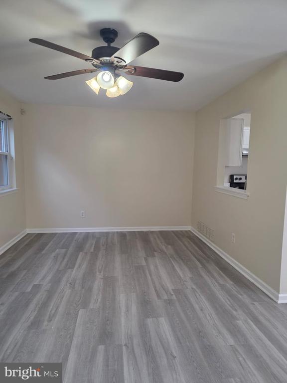 24 WOODCREST COURT