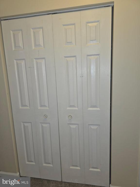24 WOODCREST COURT