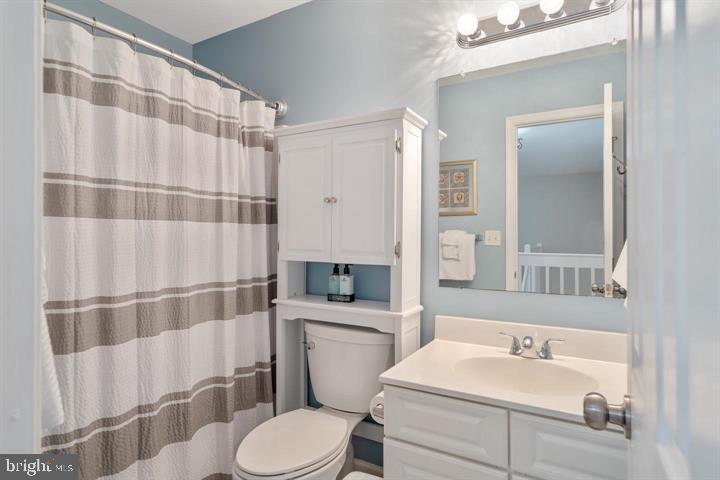 3800 SANIBEL CIRCLE 3815