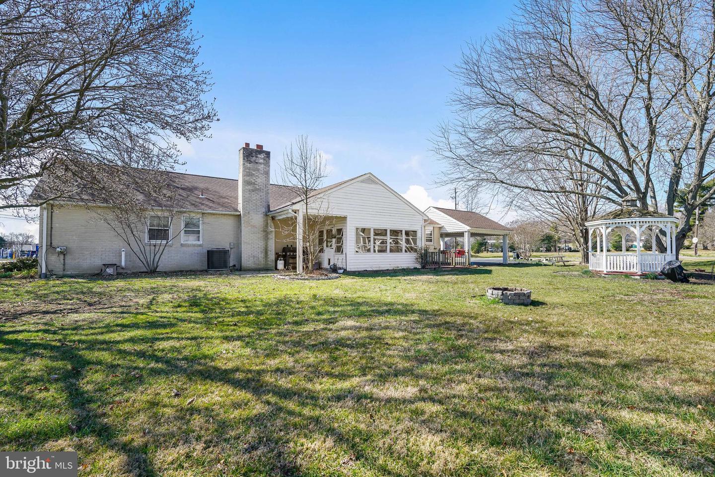 212 Gilpin Ave