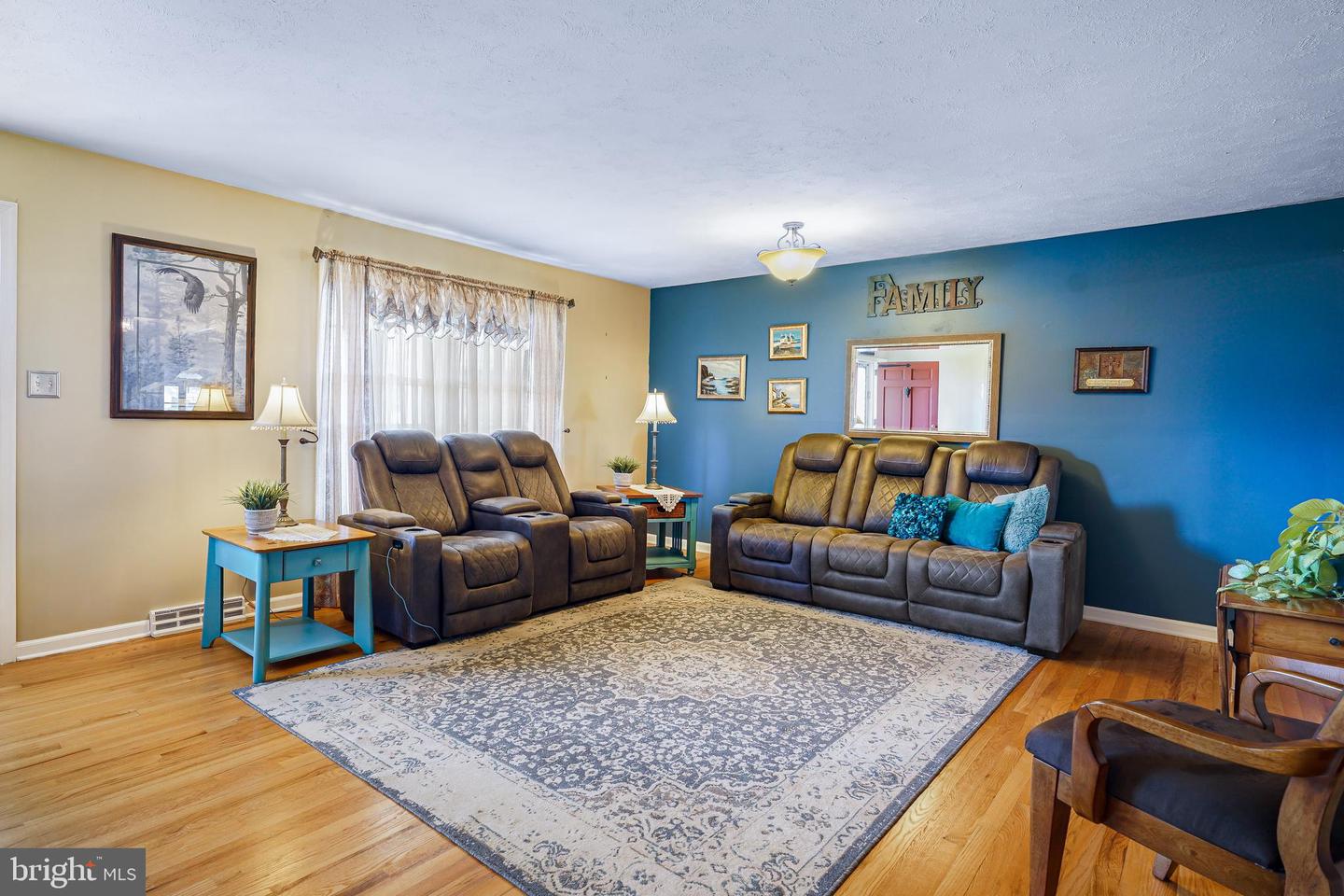 212 Gilpin Ave