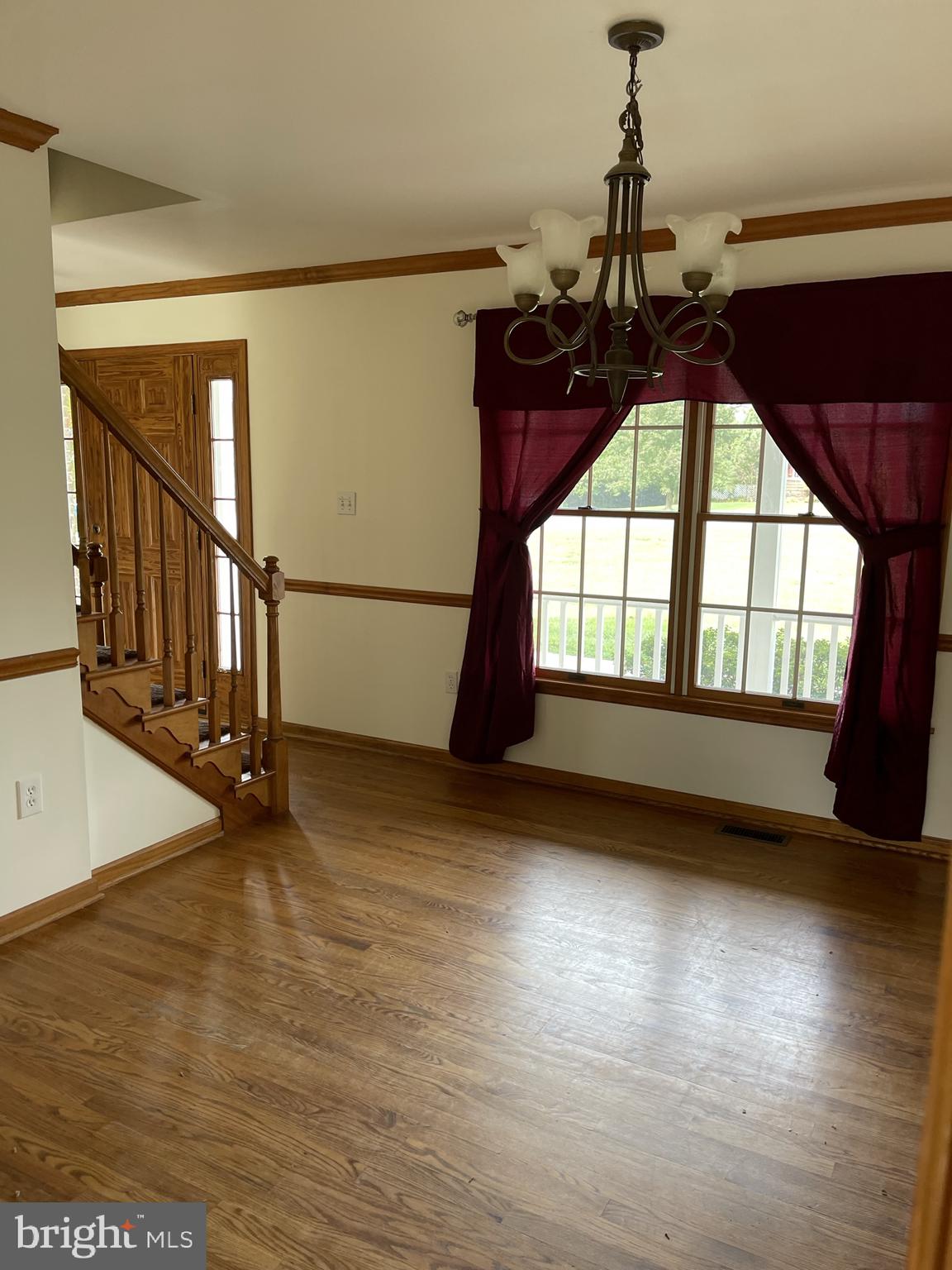 28 Hunt Valley Ct