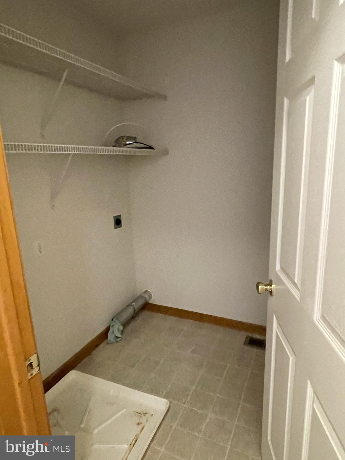 28 Hunt Valley Ct