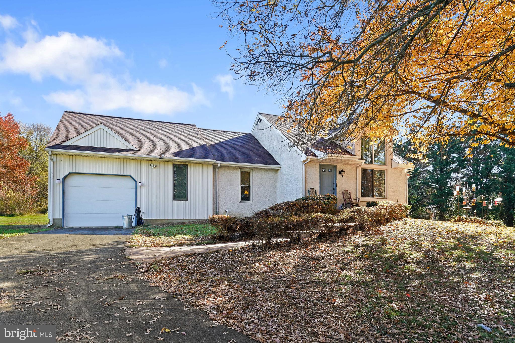 8 N Shah Dr