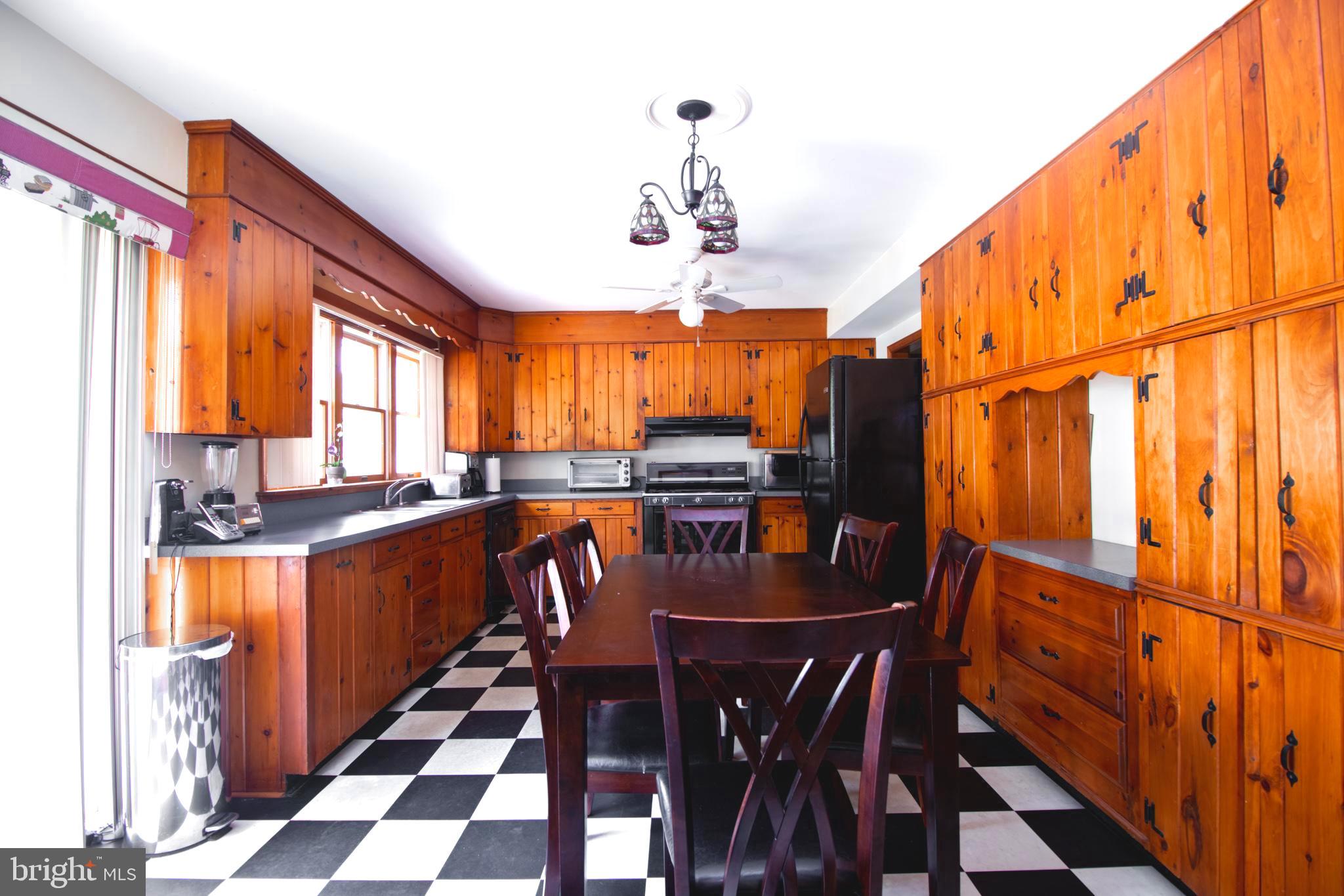 101 Hermitage Dr