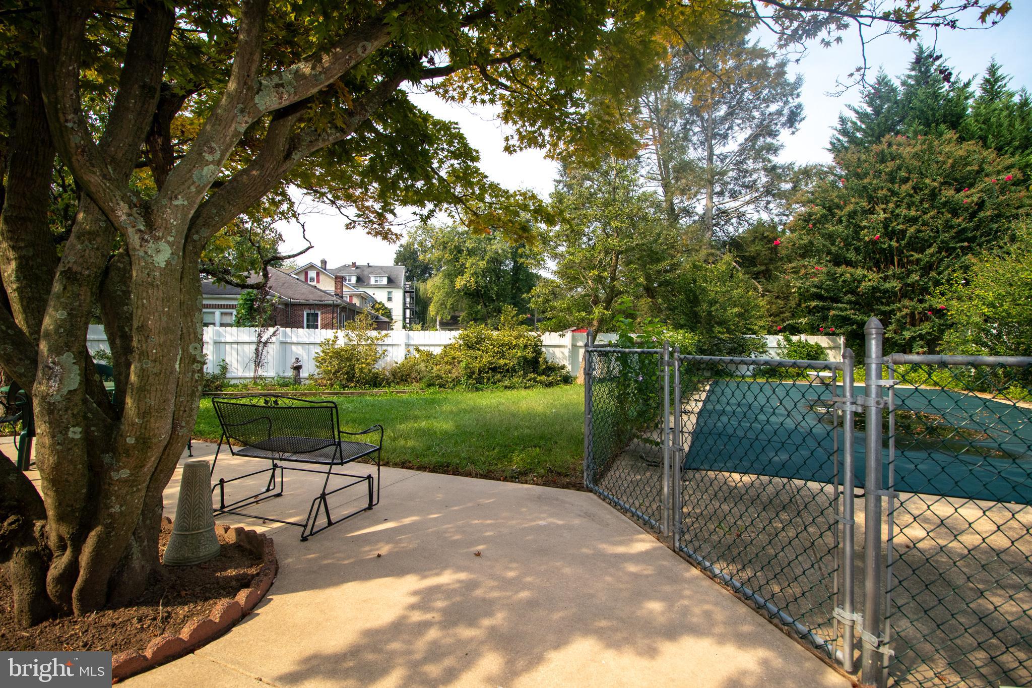 101 Hermitage Dr