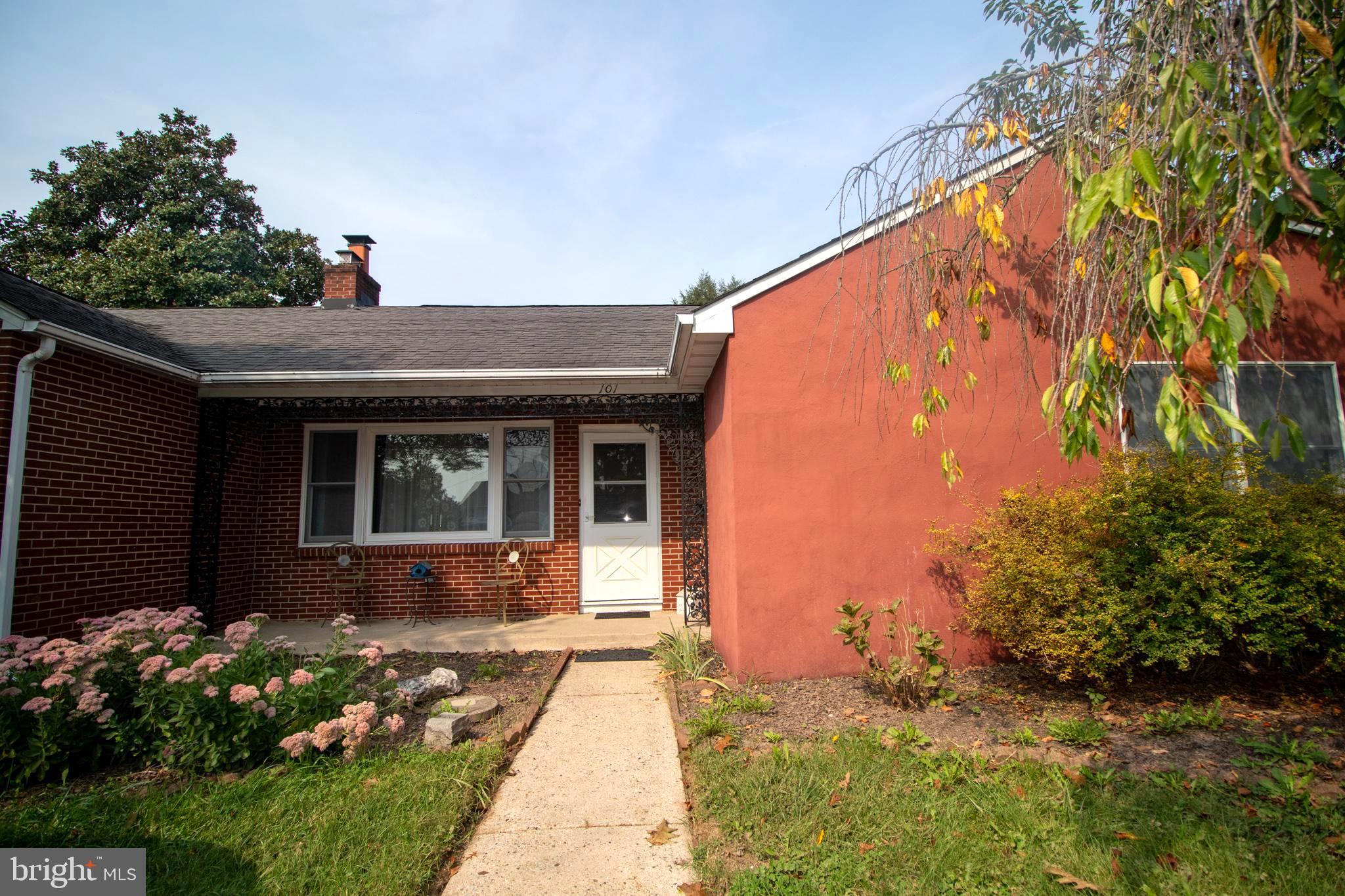 101 Hermitage Dr
