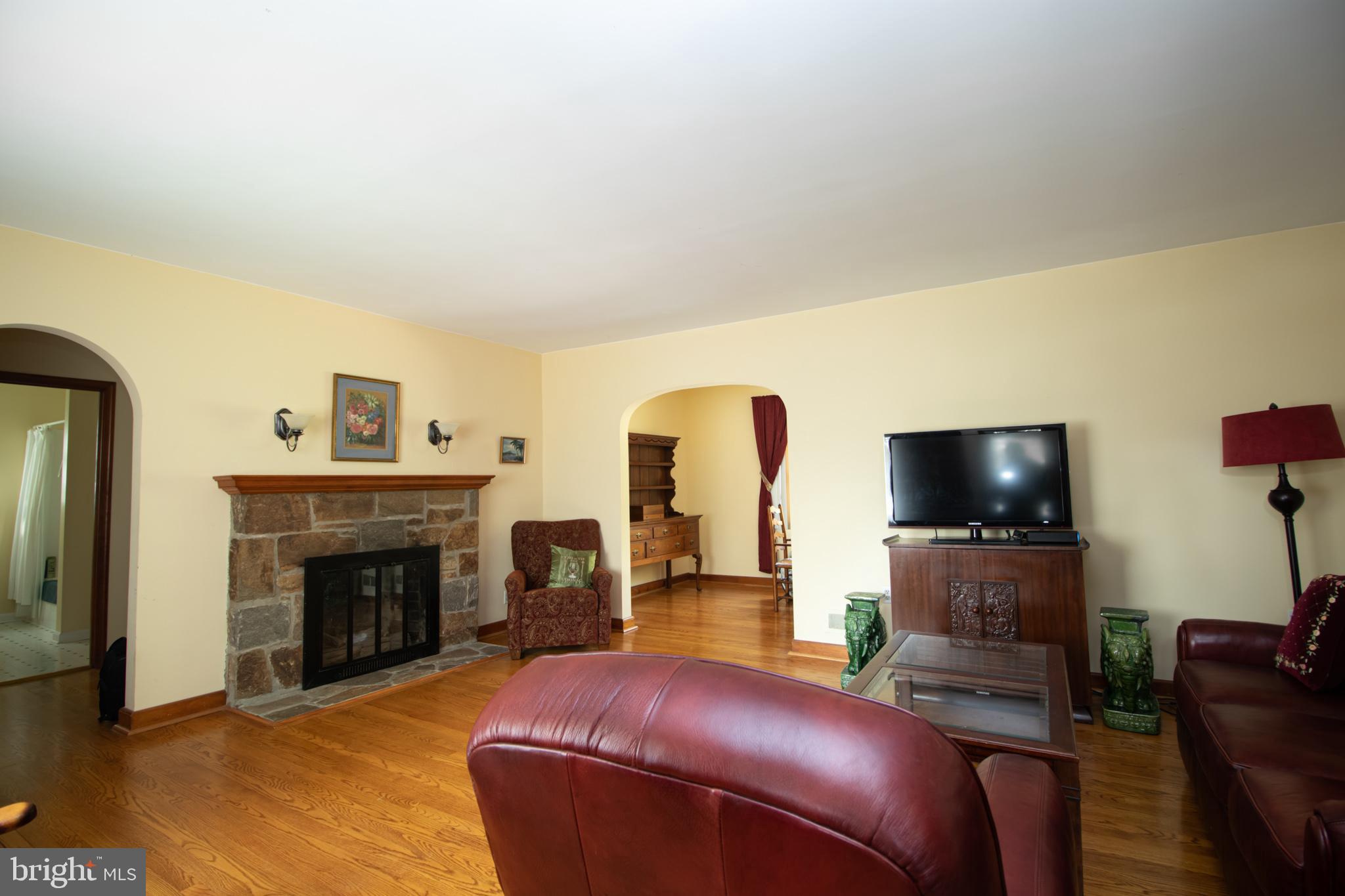 101 Hermitage Dr