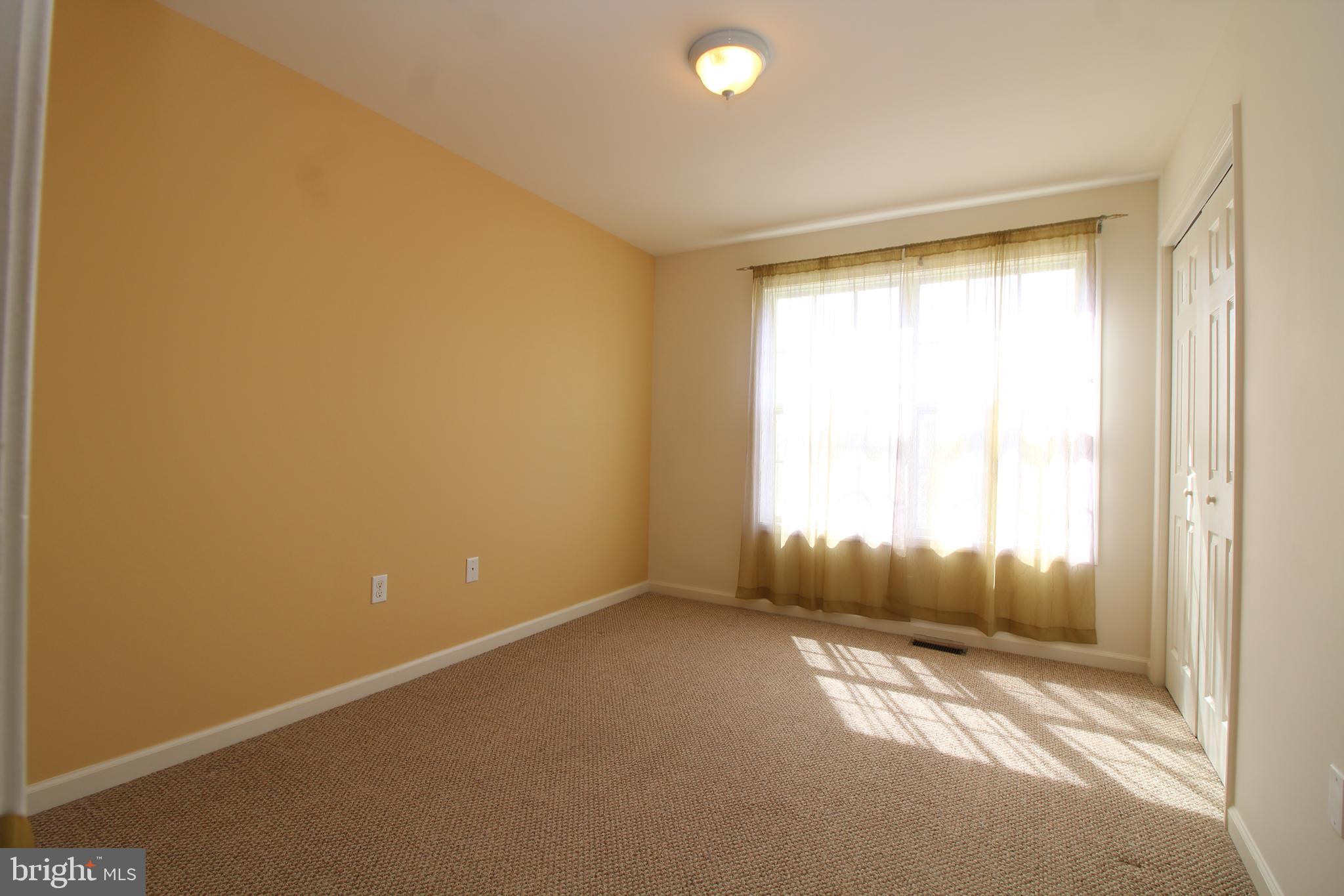 47 Shannon Dr
