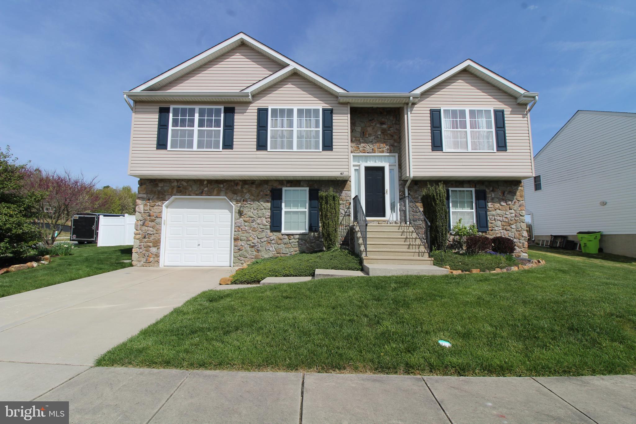 47 Shannon Dr