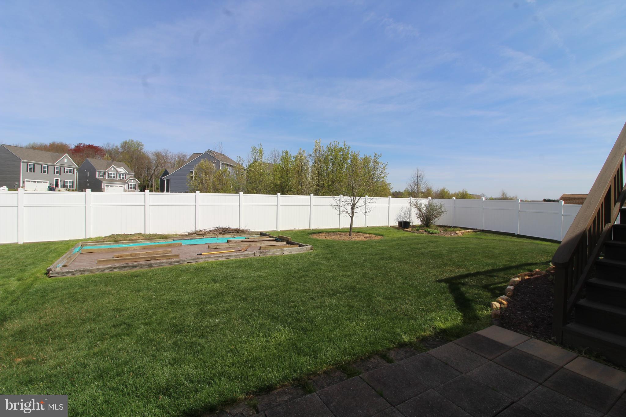 47 Shannon Dr