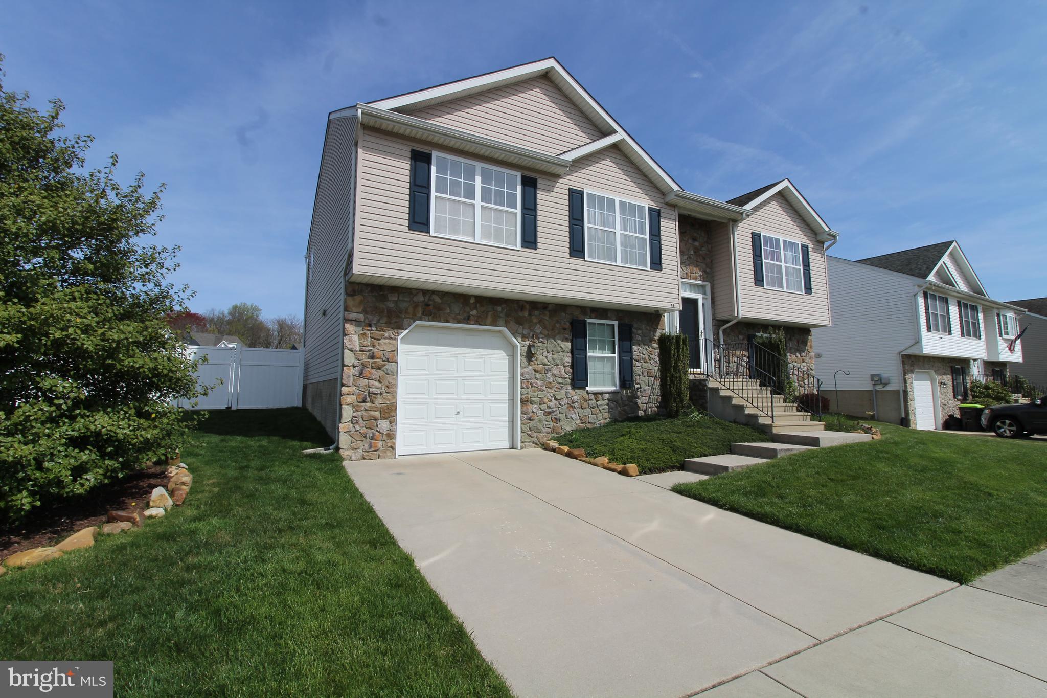 47 Shannon Dr