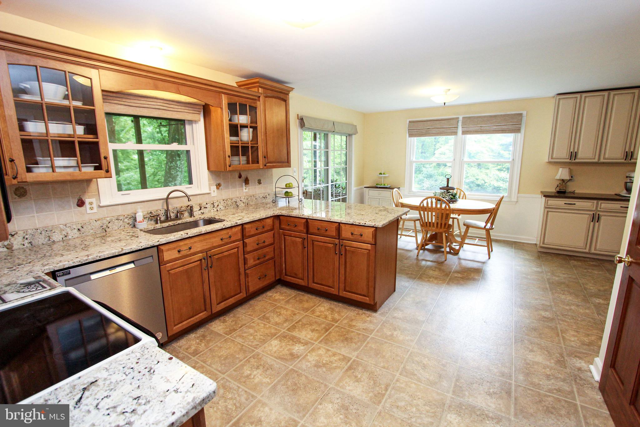 120 Black Oak Dr