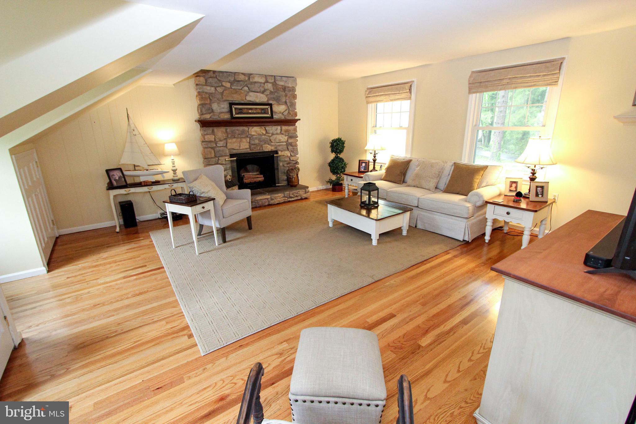 120 Black Oak Dr