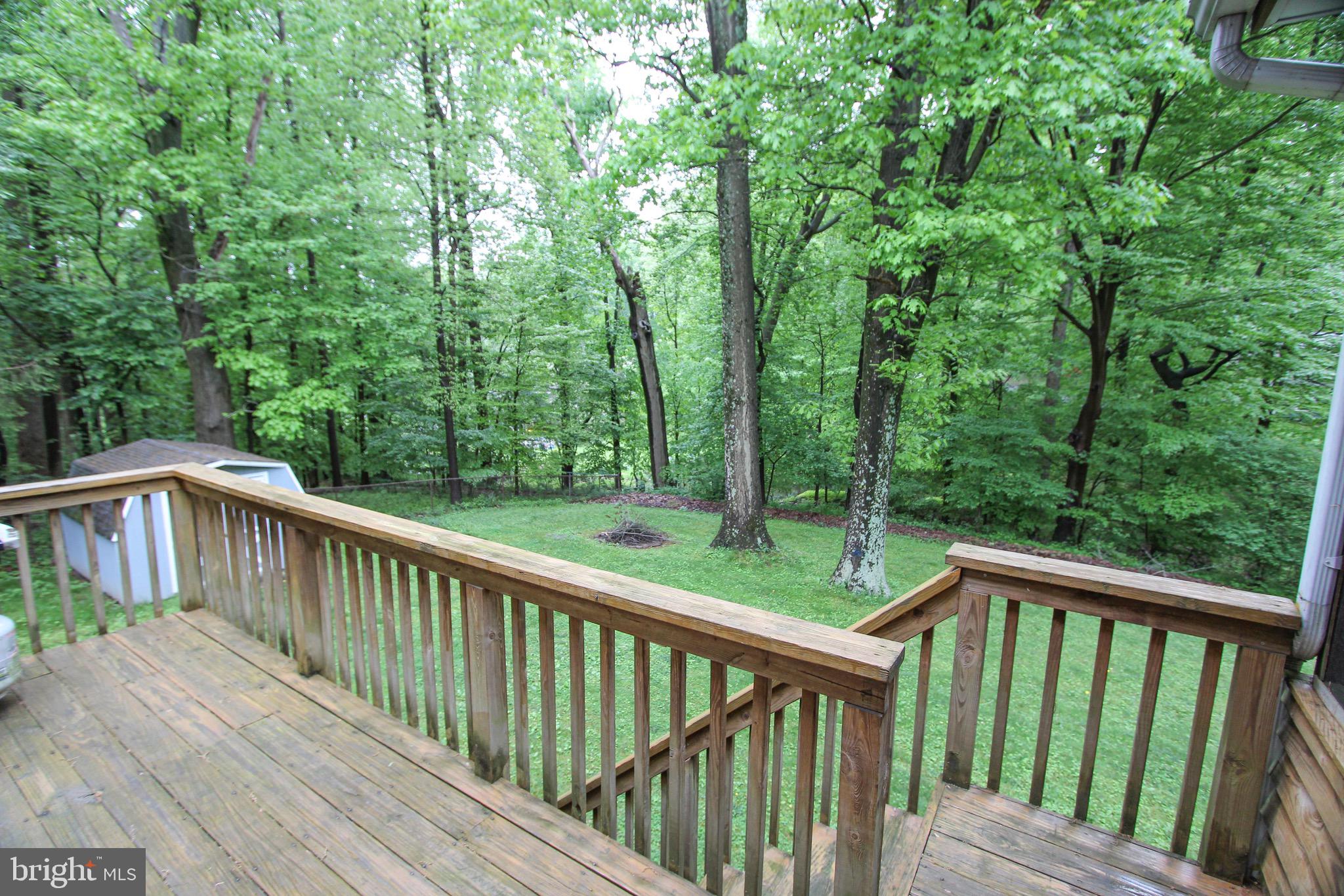 120 Black Oak Dr
