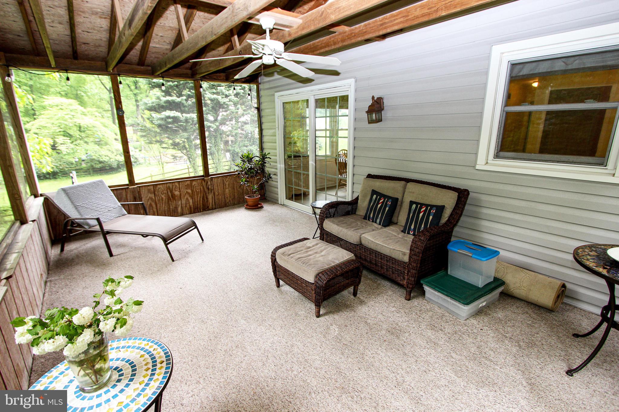 120 Black Oak Dr