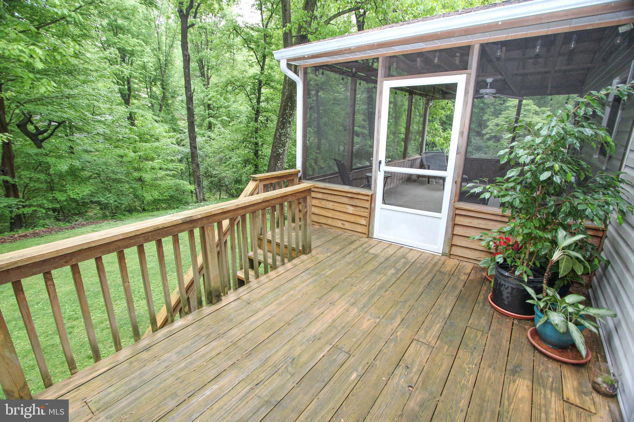 120 Black Oak Dr
