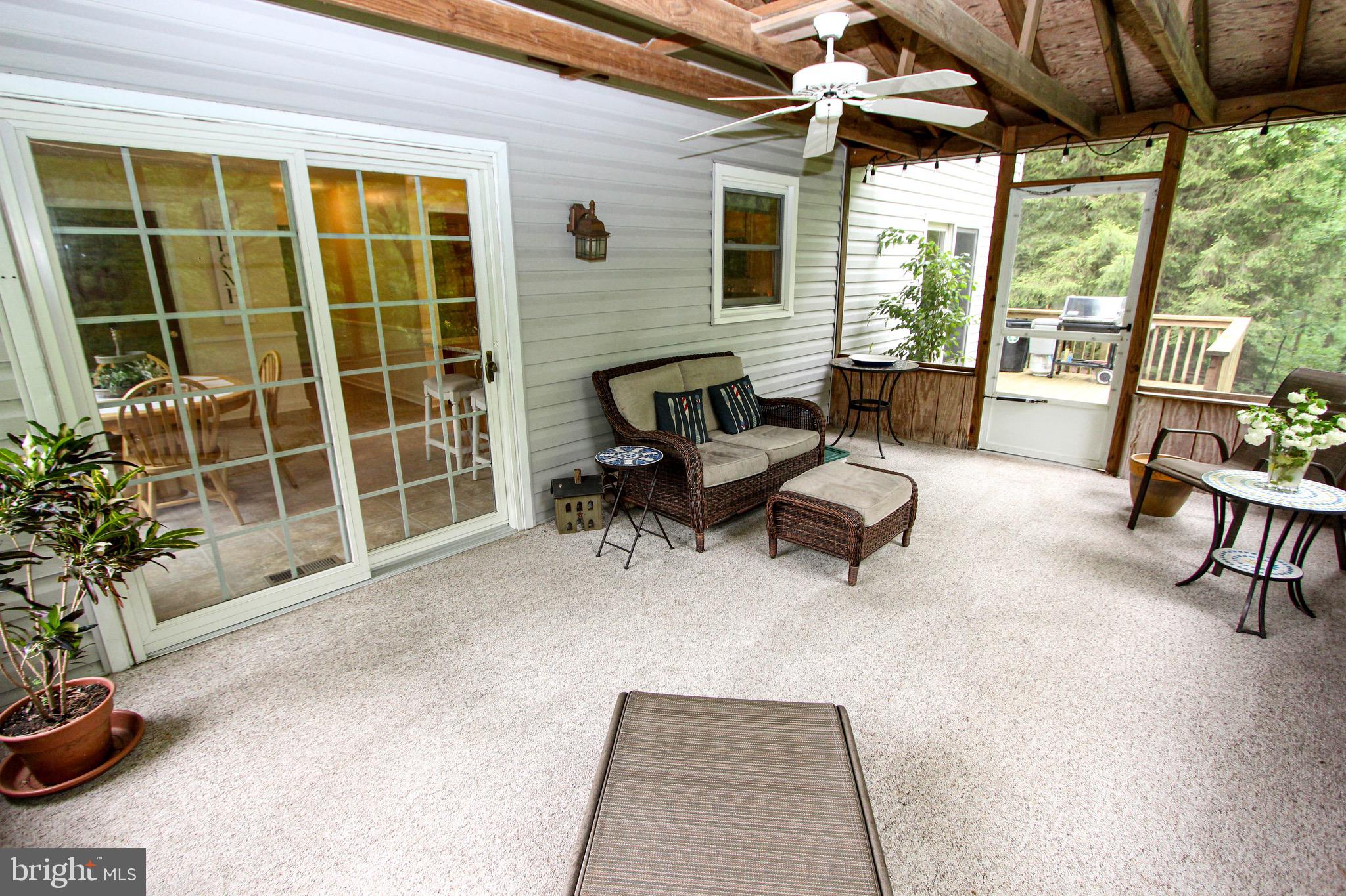 120 Black Oak Dr