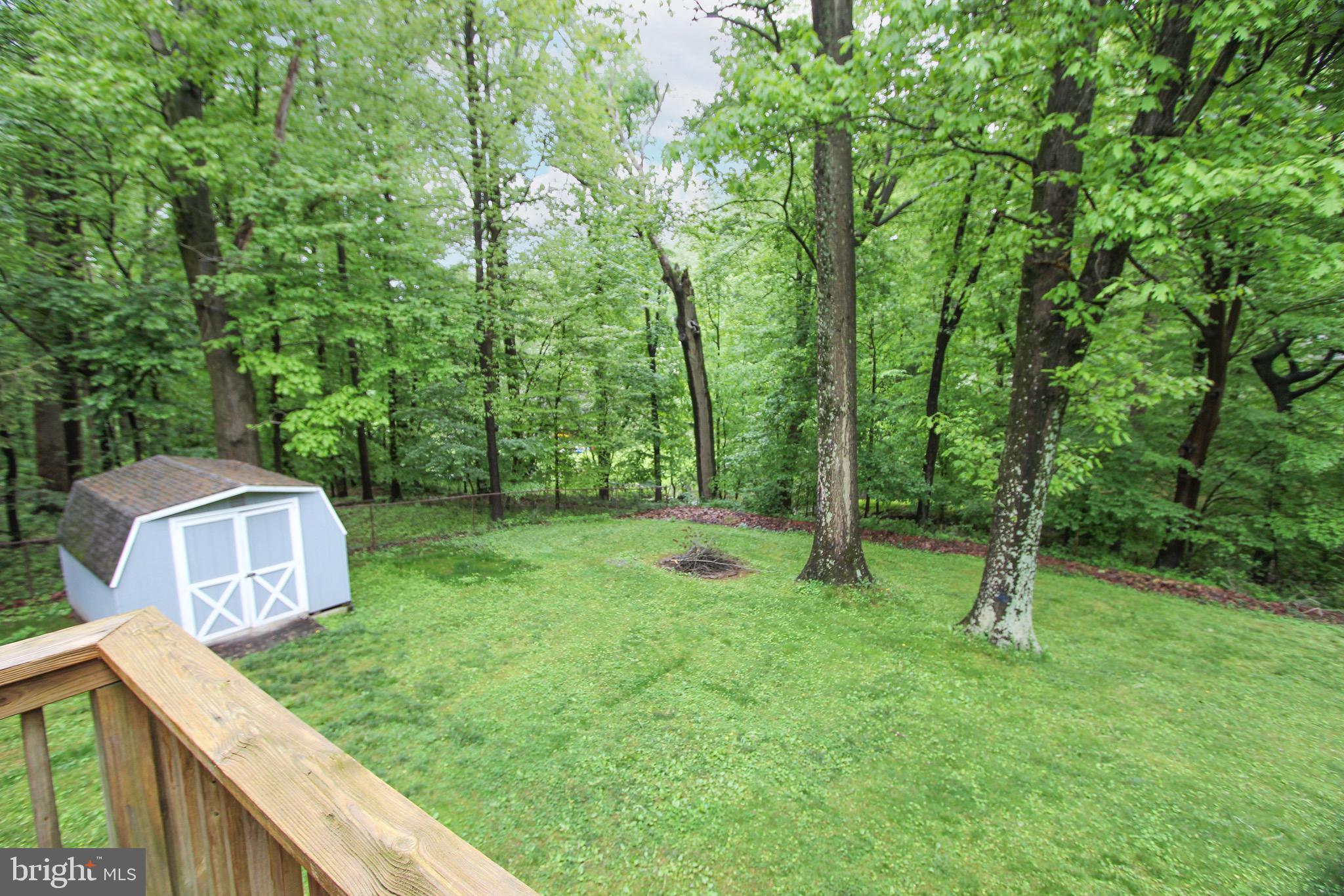 120 Black Oak Dr