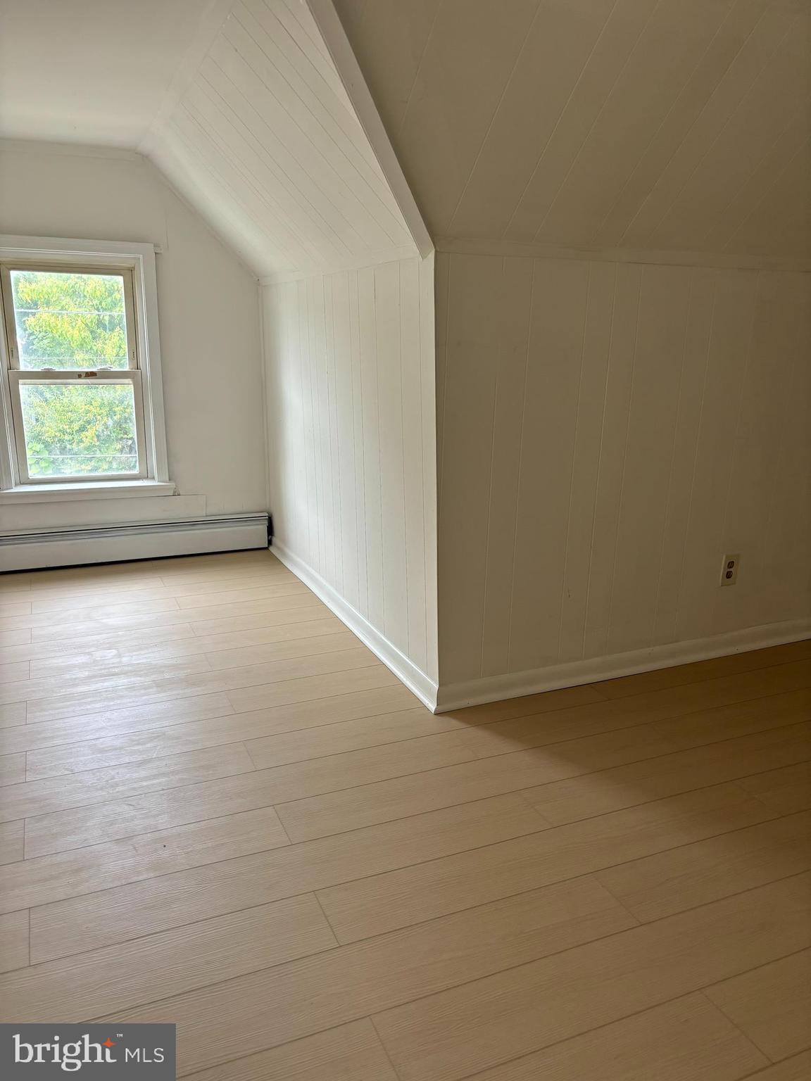 214 W MAIN ST #3RD FLOOR