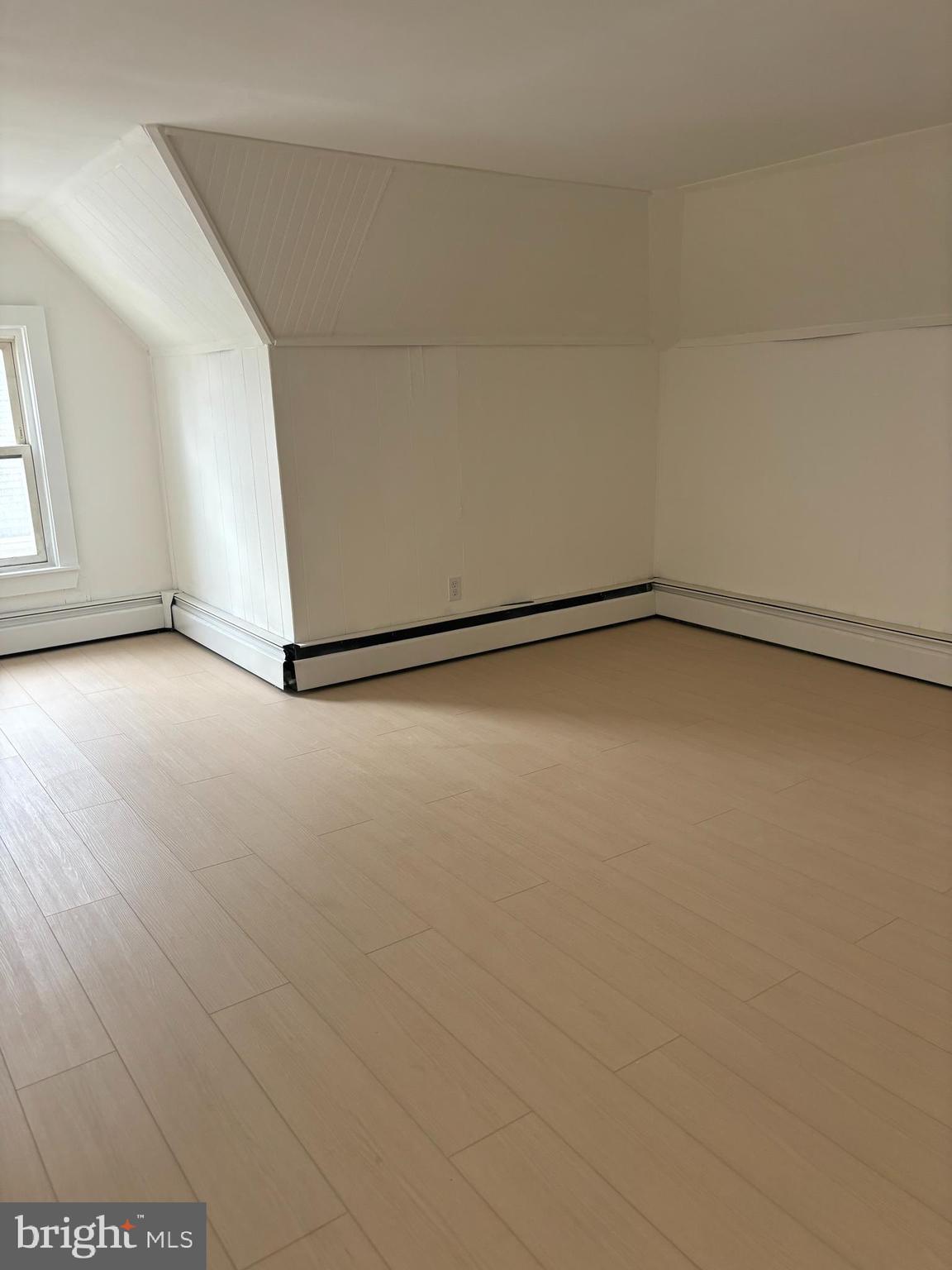 214 W MAIN ST #3RD FLOOR