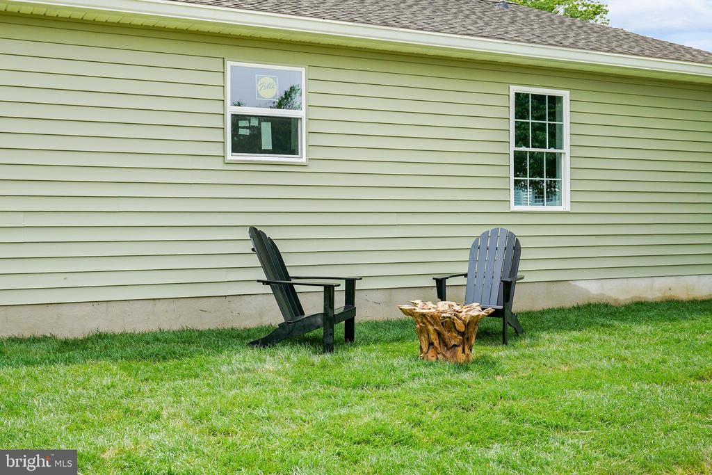 113 Midway Dr