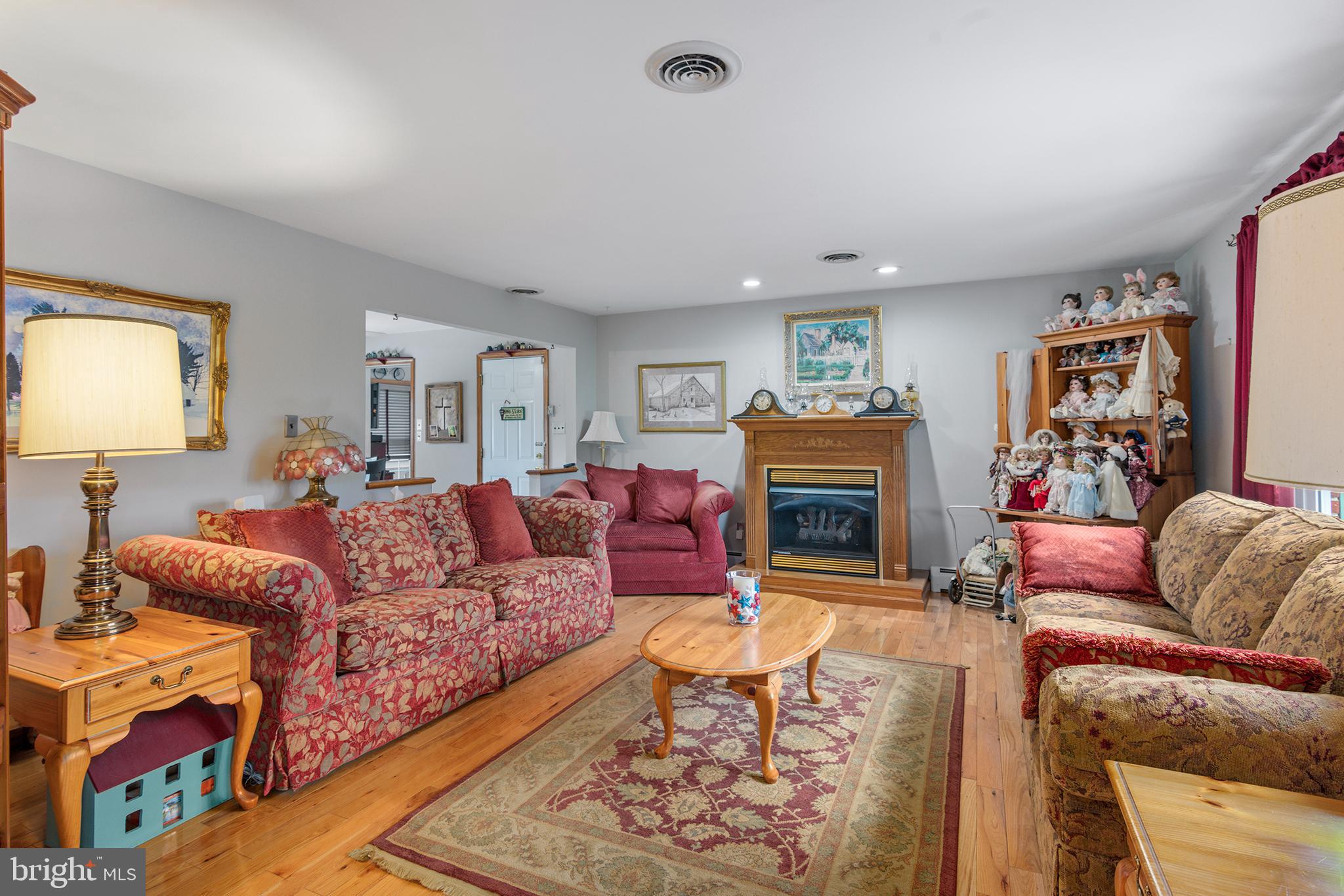 757 Doctor Miller Rd