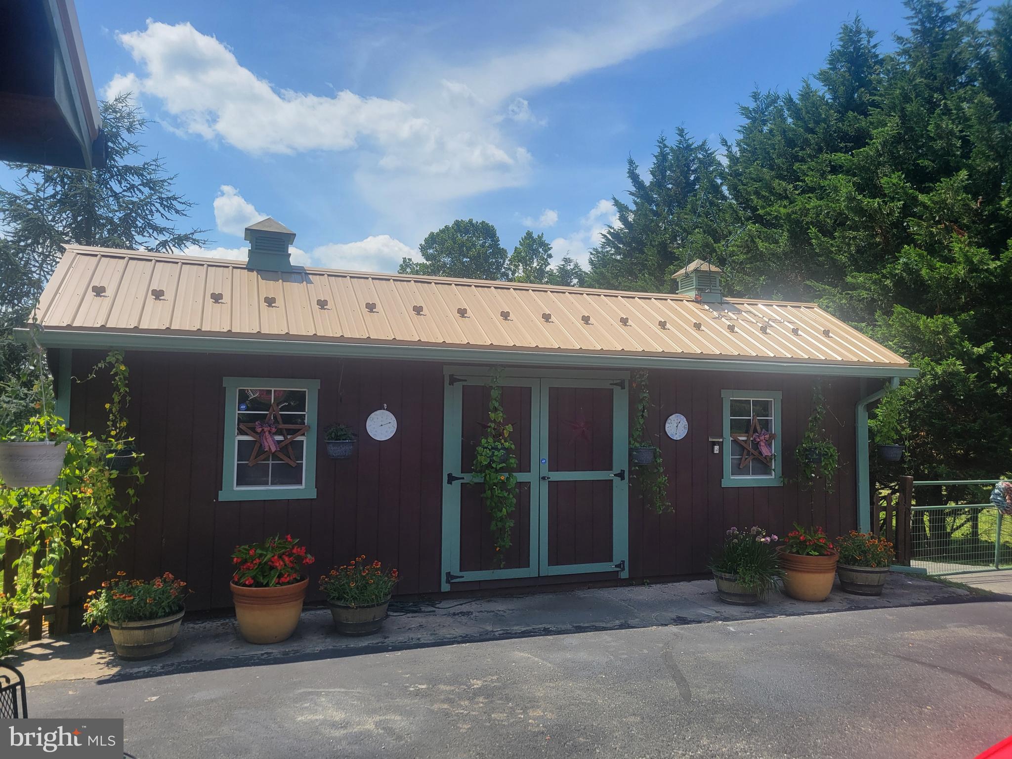 757 Doctor Miller Rd