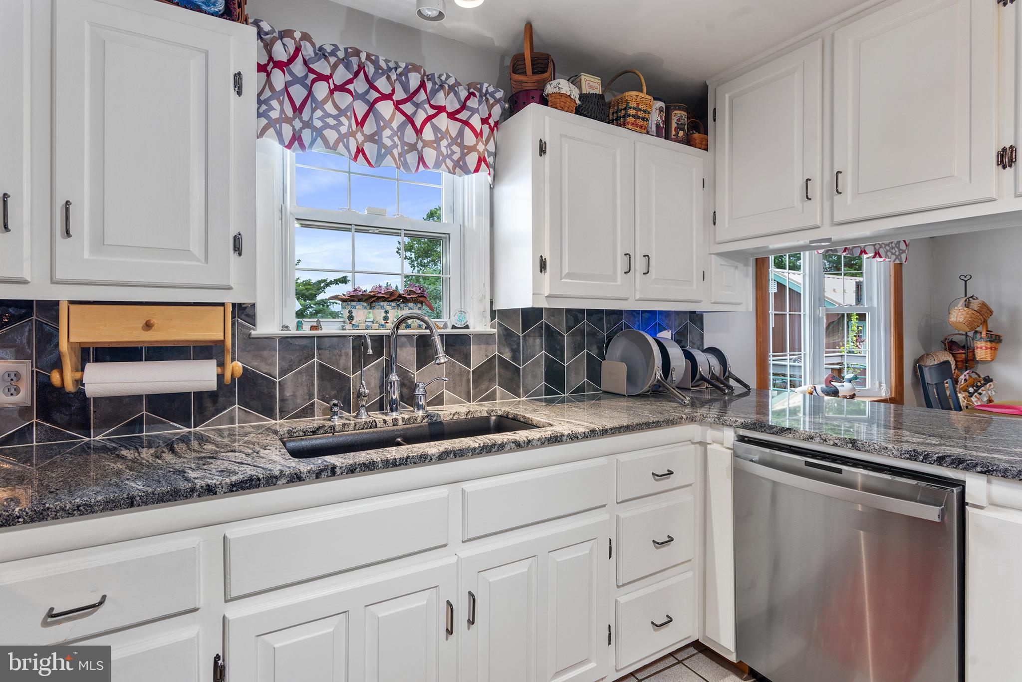 757 Doctor Miller Rd